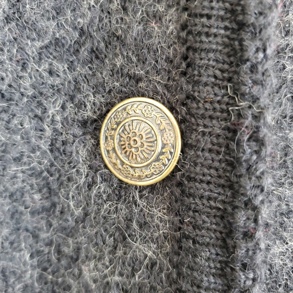 Tally Ho 100% Wool Button Front Sweater - Picture 2 of 9